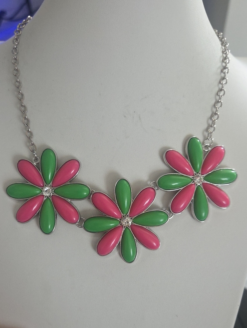 Paparazzi  Green /Pink Flower Necklace NWT